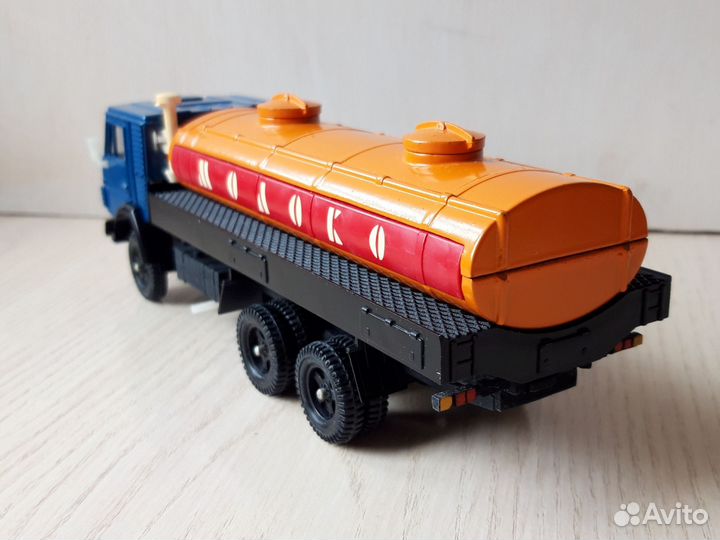 Модель камаз-53212 молоковоз