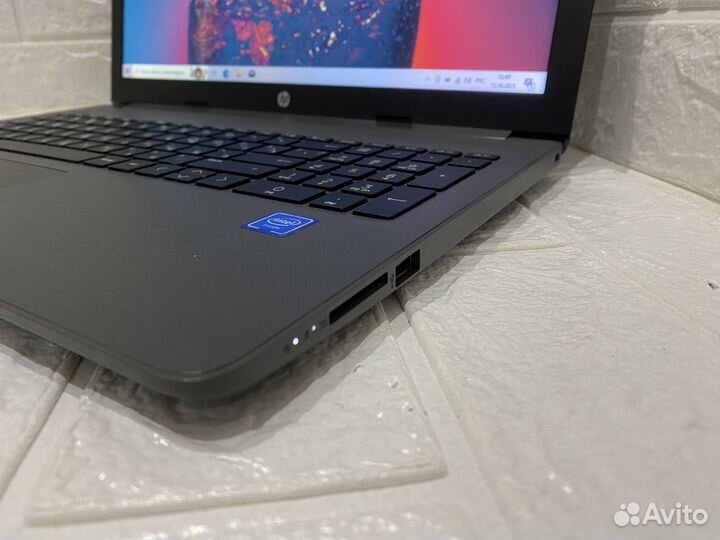 Ноутбук HP 250 G7