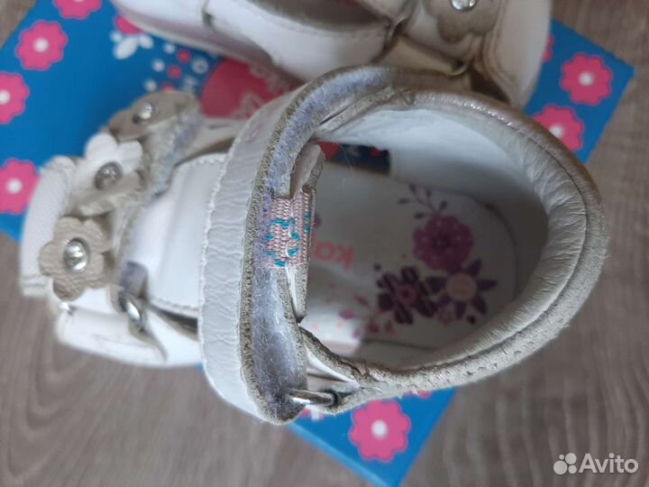 Босоножки для девочки б/у 17р