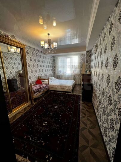 2-к. квартира, 80 м², 3/6 эт.