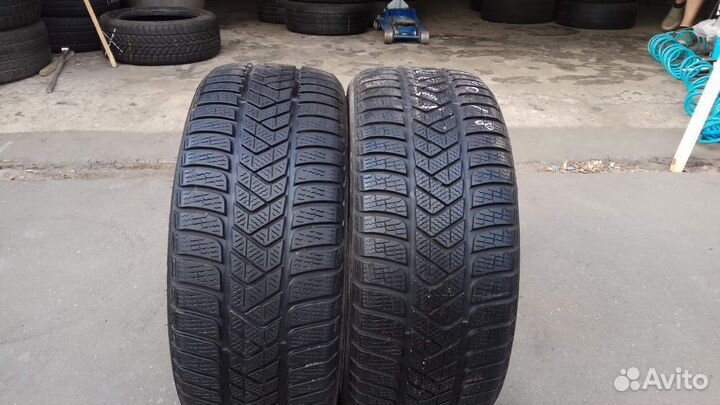 Pirelli Winter Sottozero 3 225/40 R18 92V