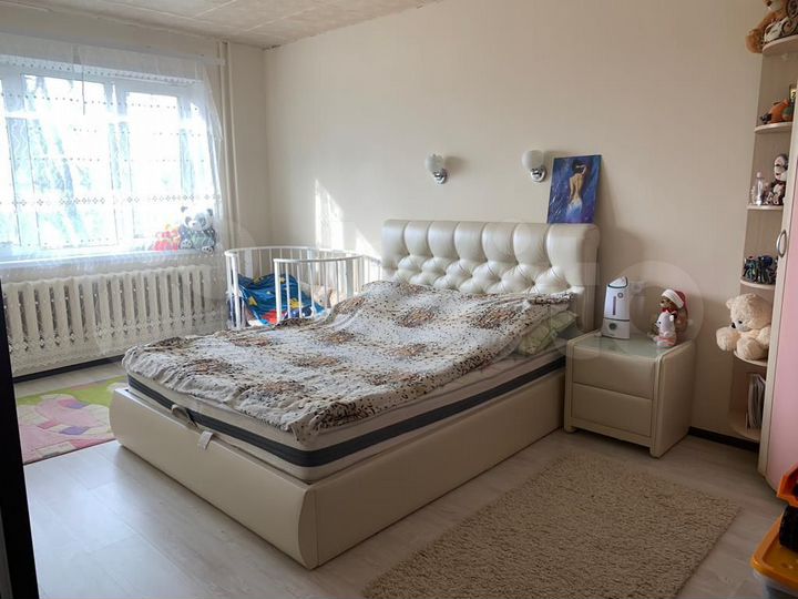 2-к. квартира, 52 м², 1/9 эт.