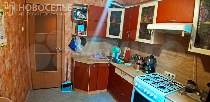 2-к. квартира, 55 м², 4/9 эт.