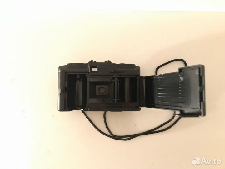 Пленочный фотоаппарат Sunpet focus free 35mm