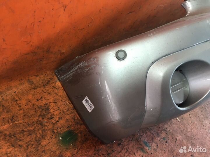 Бампер передний Mitsubishi Pajero Io H76W