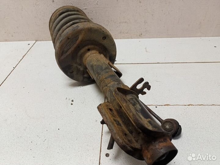 Амортизатор передний SG4332