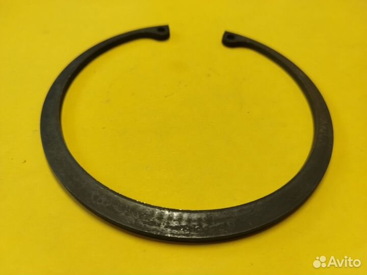 Кольцо cтопорное шарнира реактивной тяги н/о (81х9