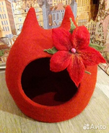 Лежанка домик для собаки