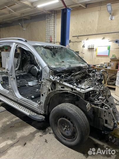 Toyota Rav 4 40 на запчасти