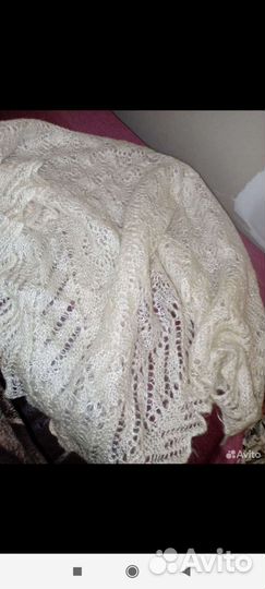 Пуховый платок шаль