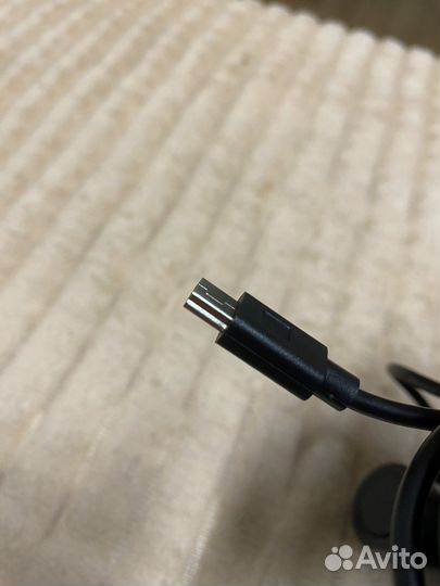 Зарядное устройство