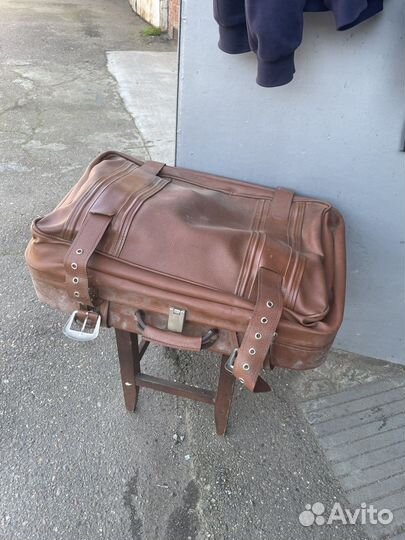 Старый чемодан