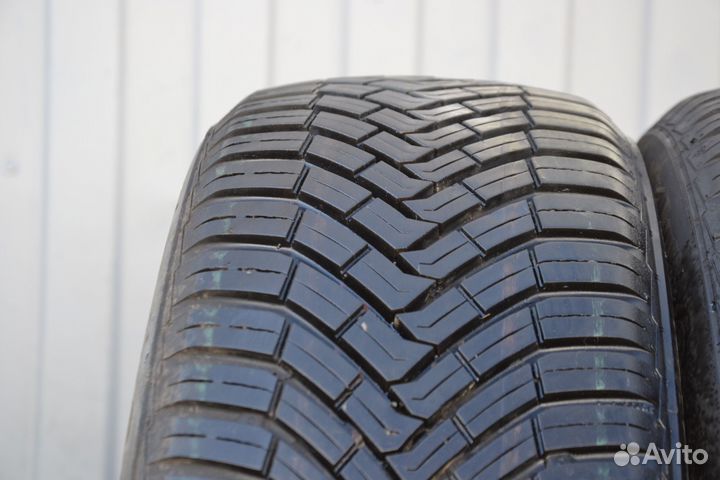 Continental AllSeasonContact 195/55 R20 95H