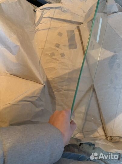 Стеклянная полка