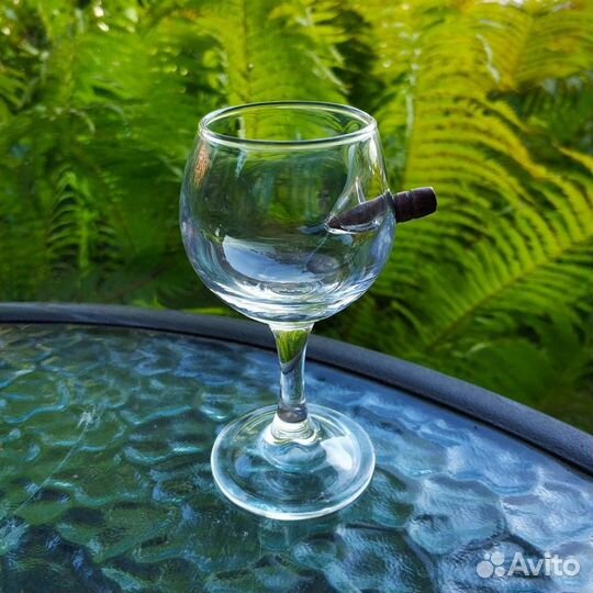 Рюмка с пулей