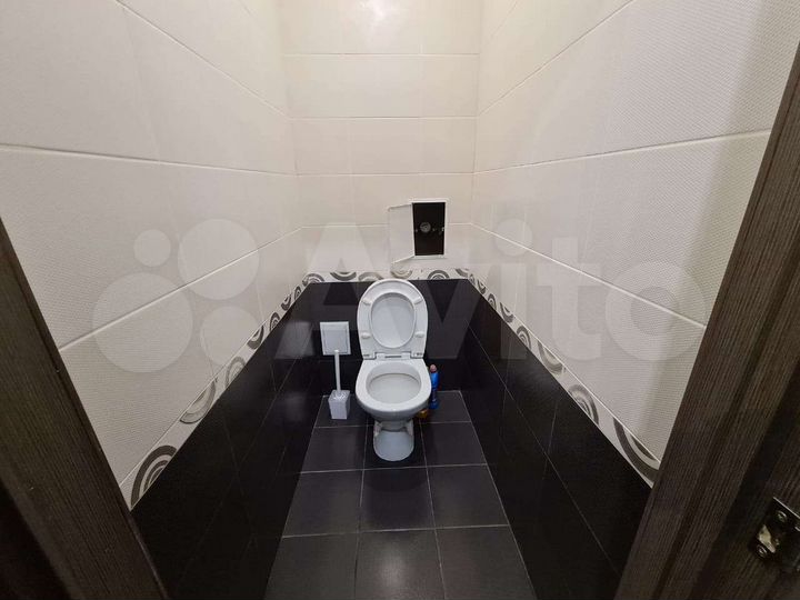 1-к. квартира, 58 м², 3/6 эт.