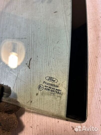 Форточка двери задняя левая Ford Fusion CBK fyjb