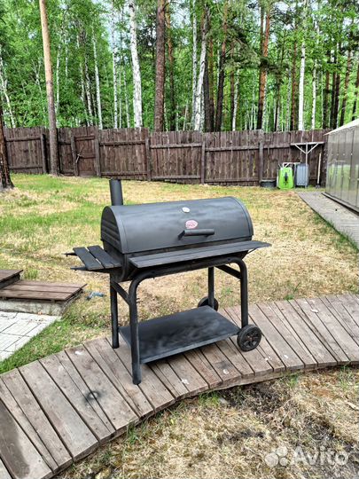 Мангал E2827 Pro Deluxe Charcoal w/ wood shelf