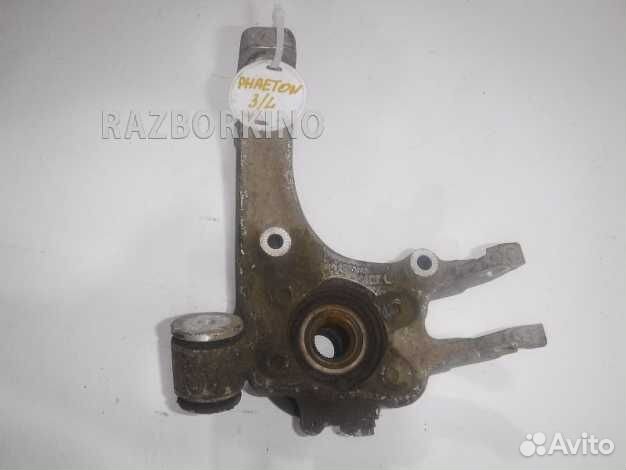 Кулак задний левый