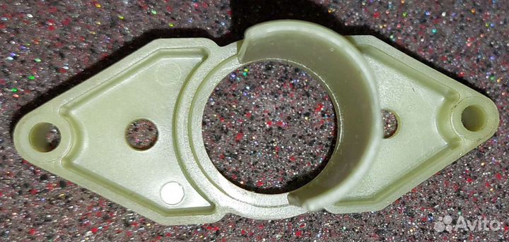 Защитный кожух направляющей мясорубки Kenwood