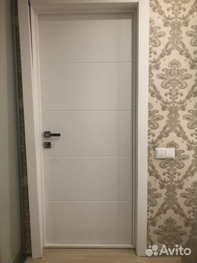 Дверь межкомнатная белая