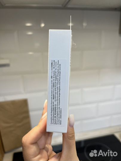 Портативная зарядка MagSafe