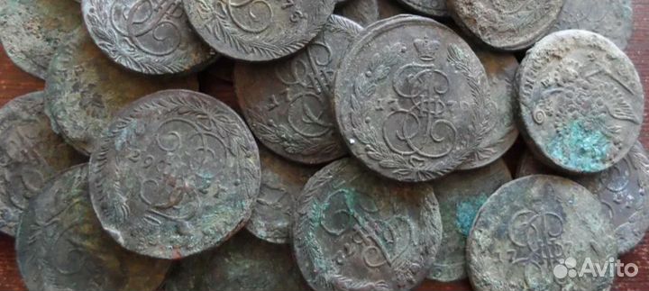 Оценка антиквариата,монет, предметов старины)