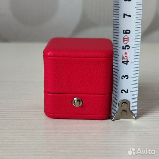 Футляр для украшений