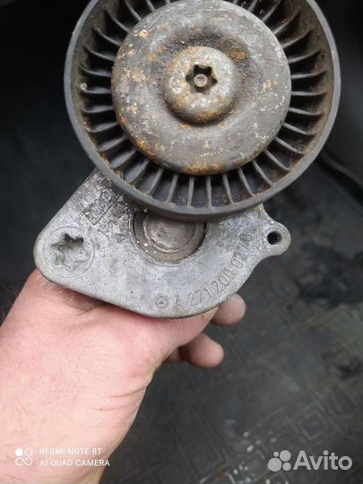 Натяжитель ремня генератора Mercedes