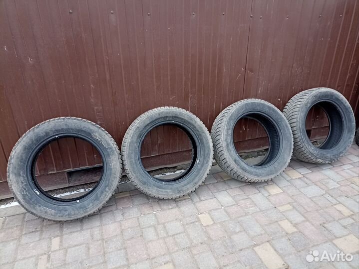 Michelin Latitude X-Ice North 225/60 R17