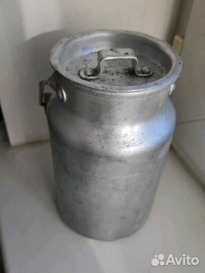 Маленький бидончик