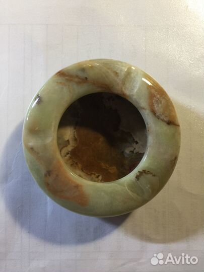 Пепельница из оникса