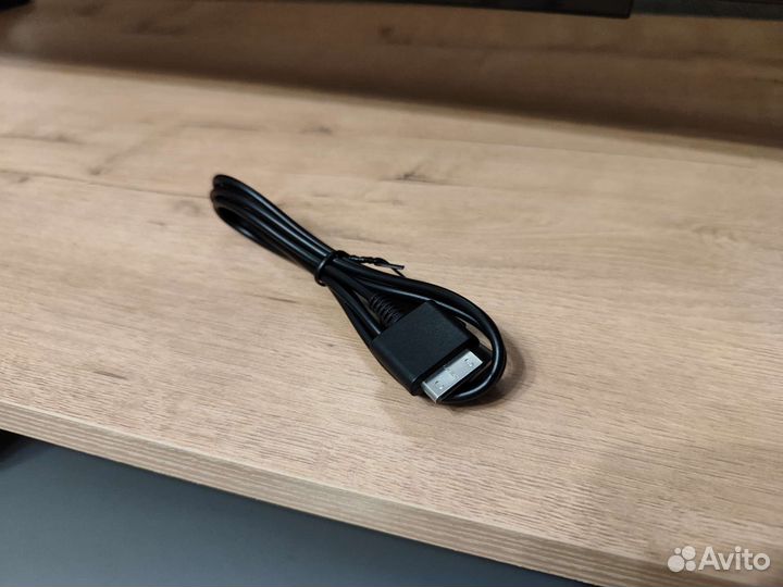 Кабель зарядки и передачи данных для PSP GO