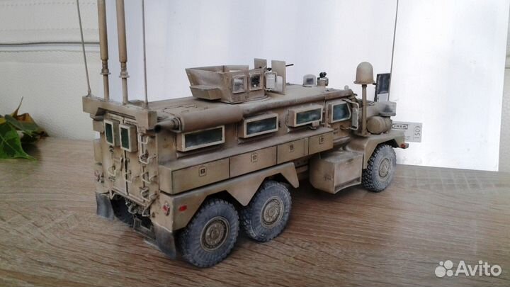 Американский Cougar 6х6 mrap