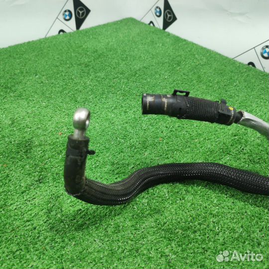 Патрубок системы охлаждения Audi Q5 FYB 2019