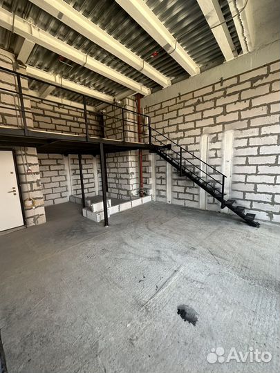 Антресольный этаж