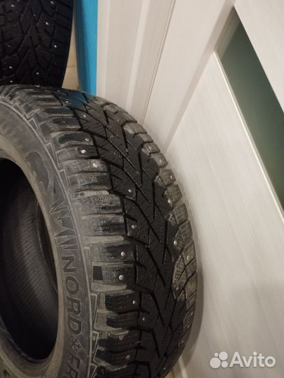 Gislaved NordFrost 100 SUV 215/65 R16