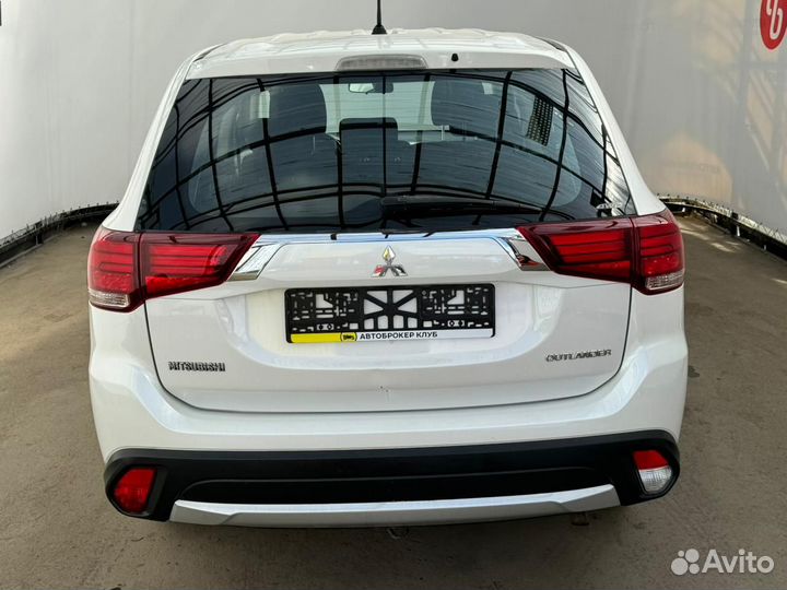 Mitsubishi Outlander 2.0 CVT, 2016, 152 967 км