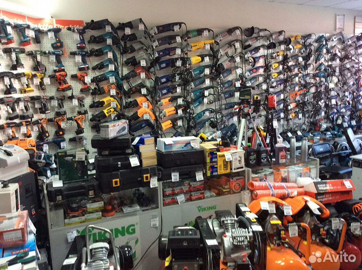 Компрессор автомобильны мощный 18В аккум