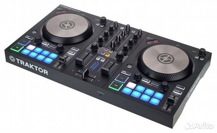 DJ контроллер Traktor Kontrol S2 MK3