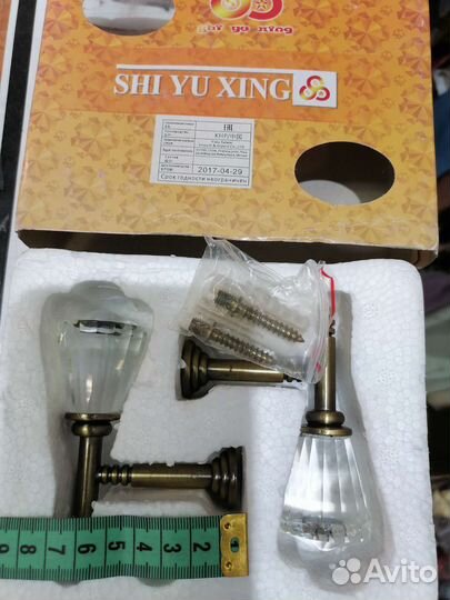 Декоративный крючек в стену, для штор