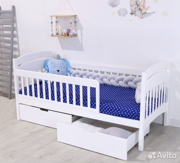 Кровать детская с ящиками