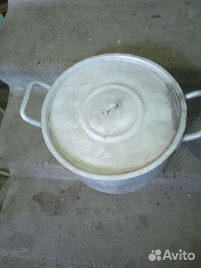 Кастрюля алюминиевая