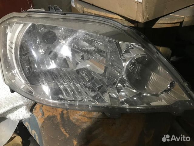 Фара renault logan