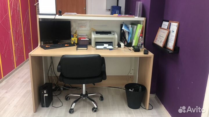 Стойка администратора бу