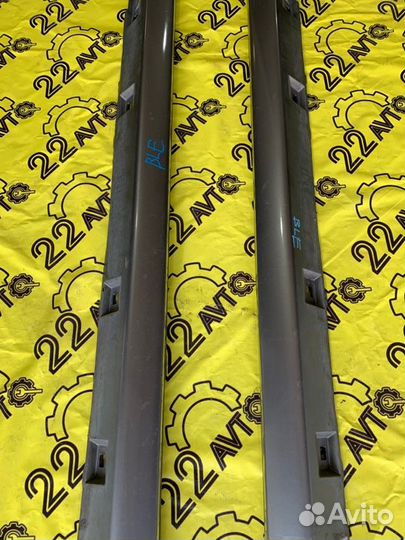 Накладки на порог обвес комплект Subaru Legacy BLE