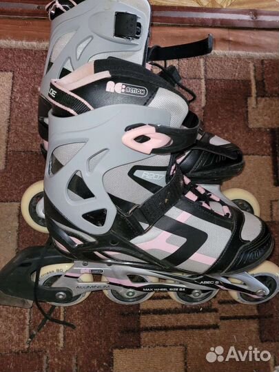 Роликовые коньки женские Reaction R207