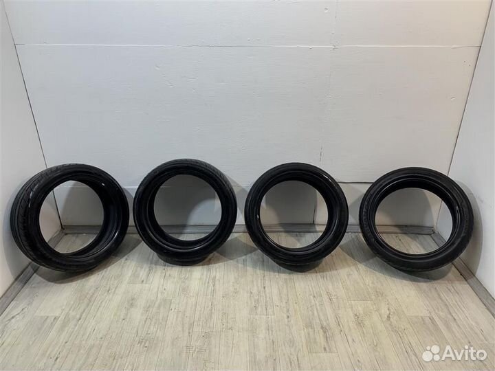 Yokohama Advan Fleva V701 225/45 R18 95W