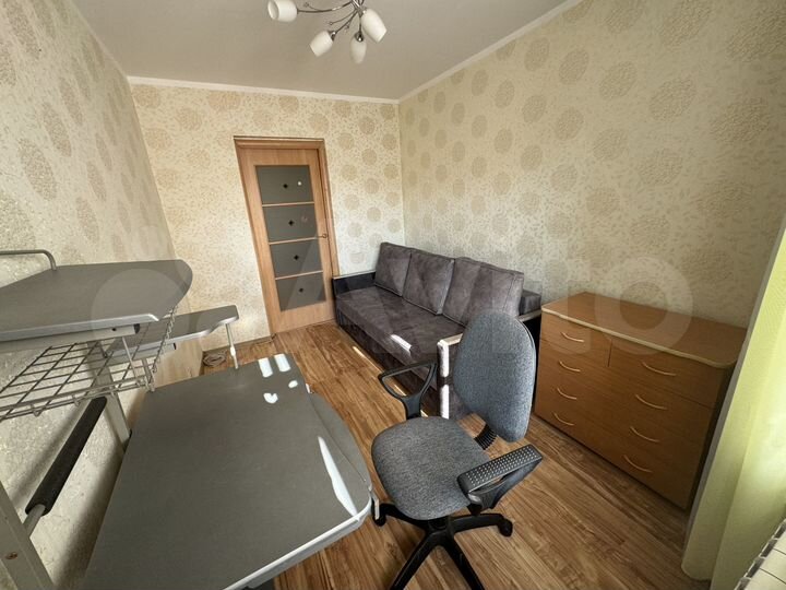 2-к. квартира, 47 м², 4/16 эт.