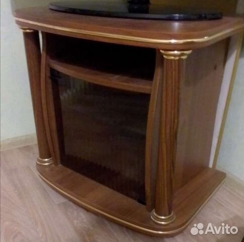 Подставка для телевизора